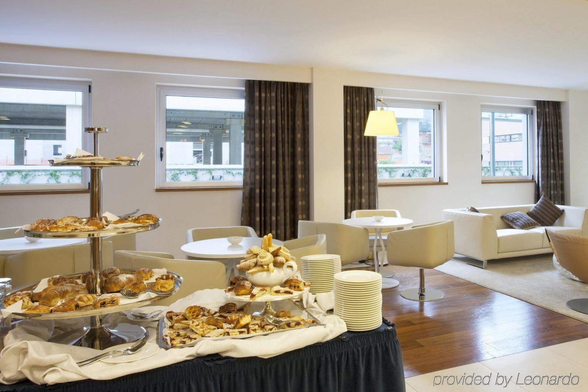 Holiday Inn Salerno-Cava De' Tirreni By Ihg Restaurace fotografie